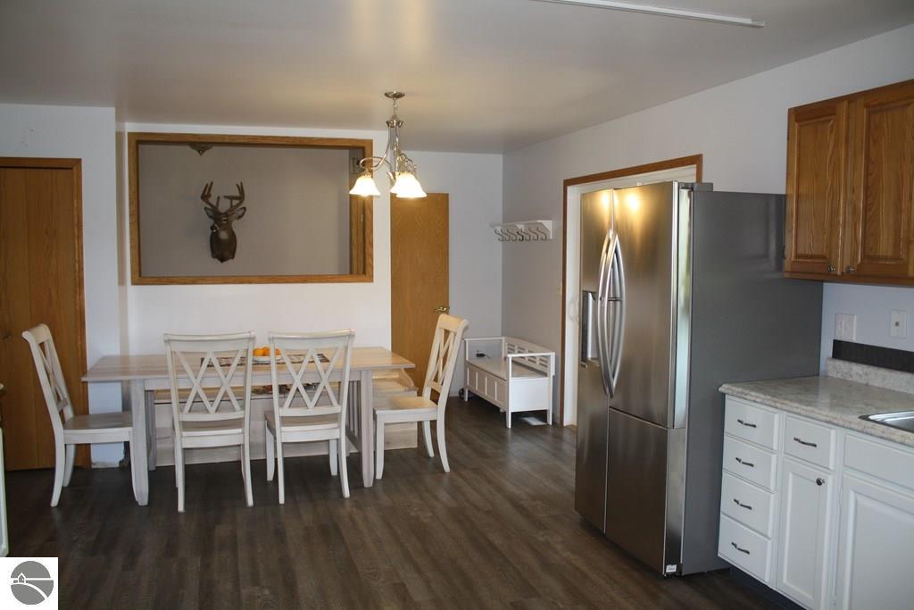 5750 E North County Line Rd, Edmore, MI 48829 photo 11