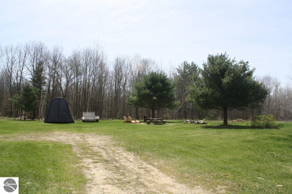 5750 E North County Line Rd, Edmore, MI 48829 photo 8