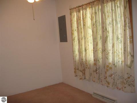 978 Rohlfs Ln, Lupton, MI 48635 photo 25
