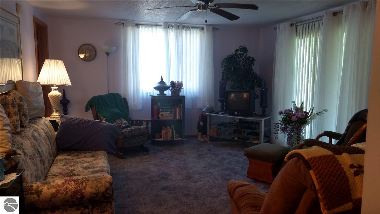 3336 Point Augres Rd, Au Gres, MI 48703 photo 11