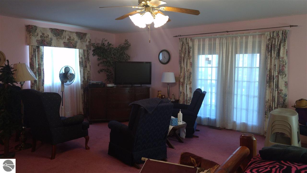 3336 Point Augres Rd, Au Gres, MI 48703 photo 16