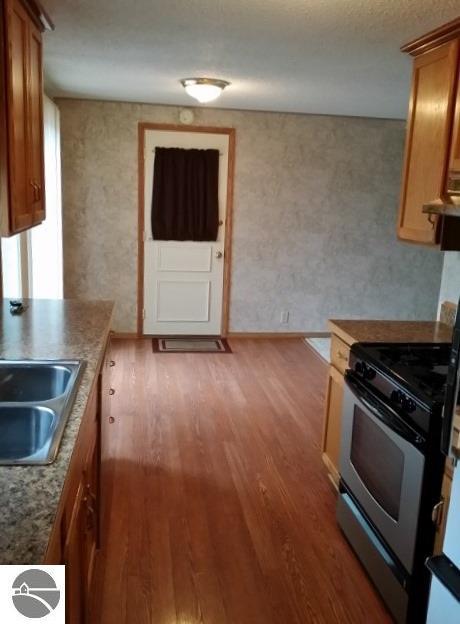 511 Barber St, Ithaca, MI 48847 photo 9