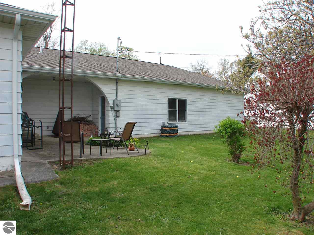 130 W Emerson St, Ithaca, MI 48847 photo 40