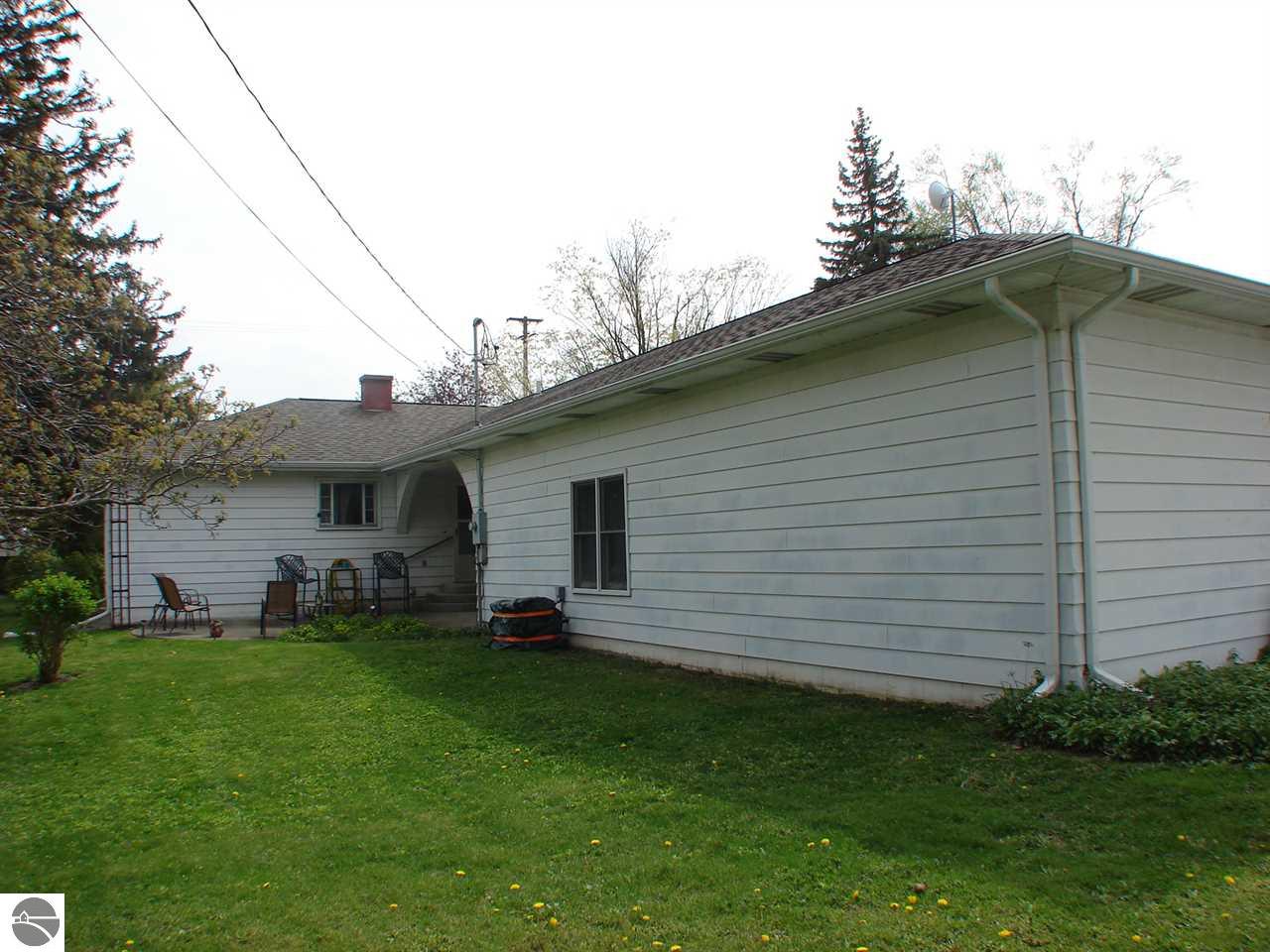 130 W Emerson St, Ithaca, MI 48847 photo 43