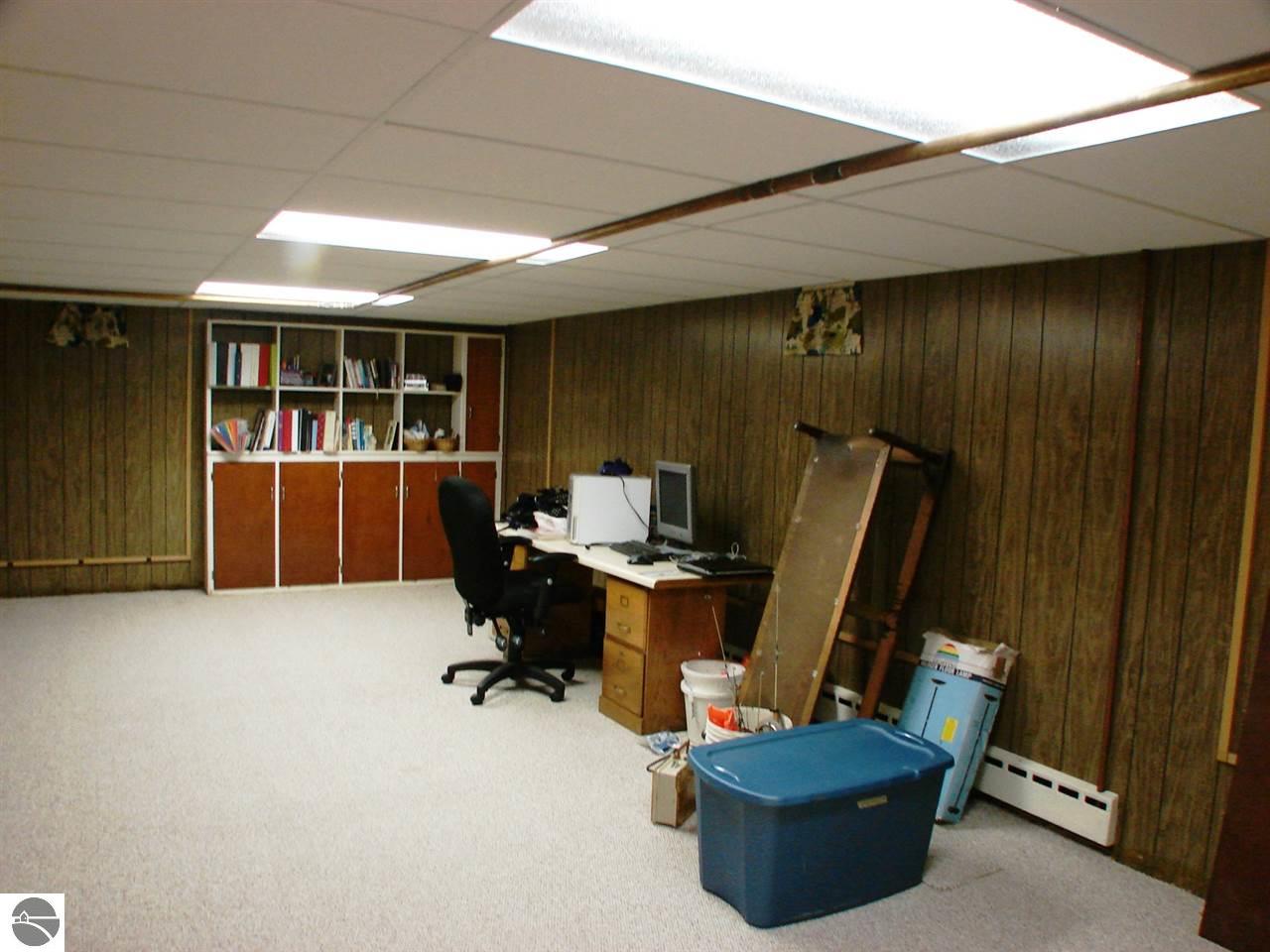 130 W Emerson St, Ithaca, MI 48847 photo 34