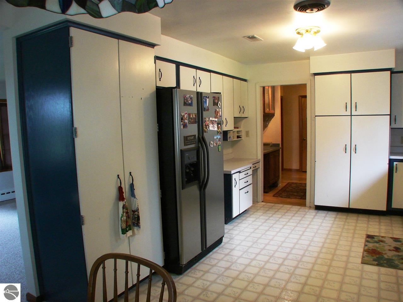 130 W Emerson St, Ithaca, MI 48847 photo 26