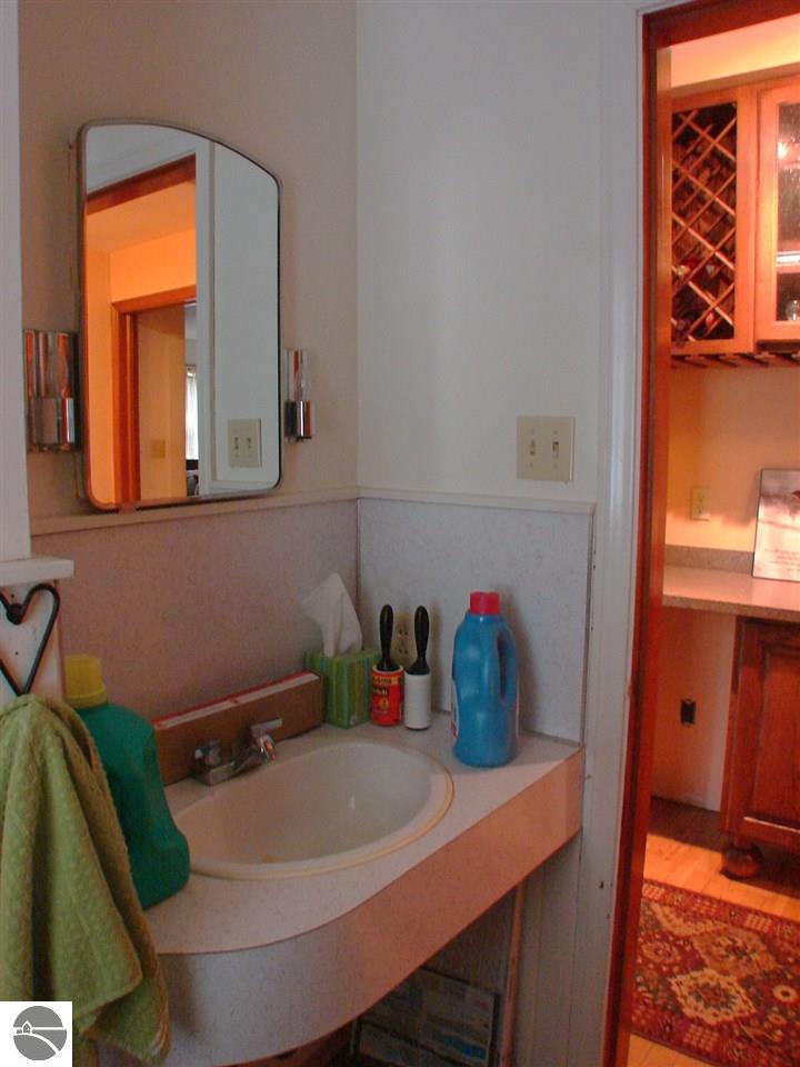 130 W Emerson St, Ithaca, MI 48847 photo 16