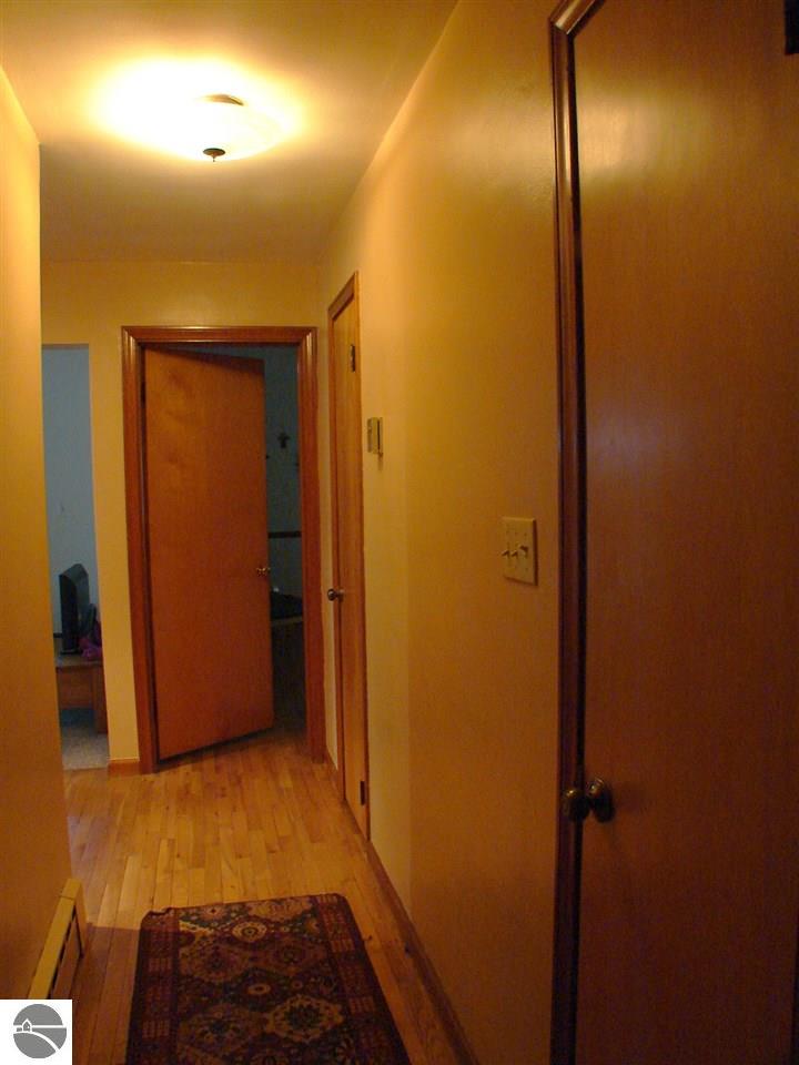 130 W Emerson St, Ithaca, MI 48847 photo 10