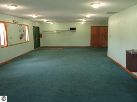 9039 20th Ave, Remus, MI 49340 photo 17