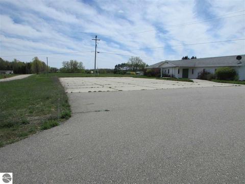 9039 20th Ave, Remus, MI 49340 photo 2