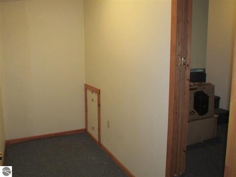 9039 20th Ave, Remus, MI 49340 photo 32