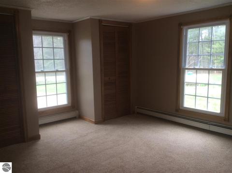 459 Clarence Rd, Harrison, MI 48625 photo 23