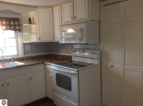 459 Clarence Rd, Harrison, MI 48625 photo 10