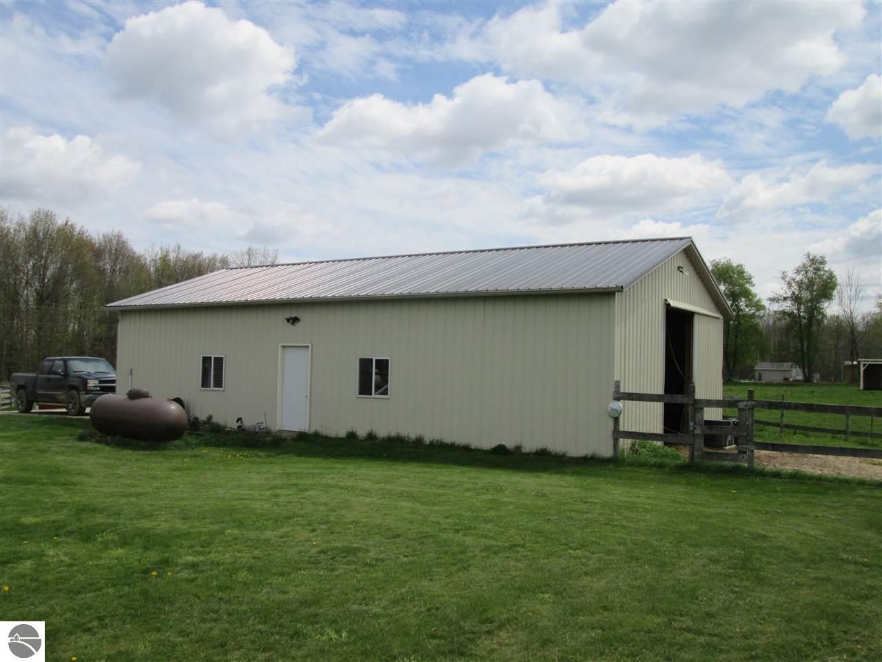 7194 Sponseller Dr, Shepherd, MI 48883 photo 28