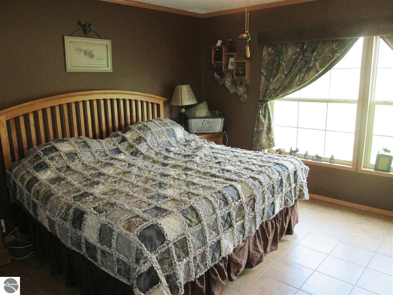 7194 Sponseller Dr, Shepherd, MI 48883 photo 13
