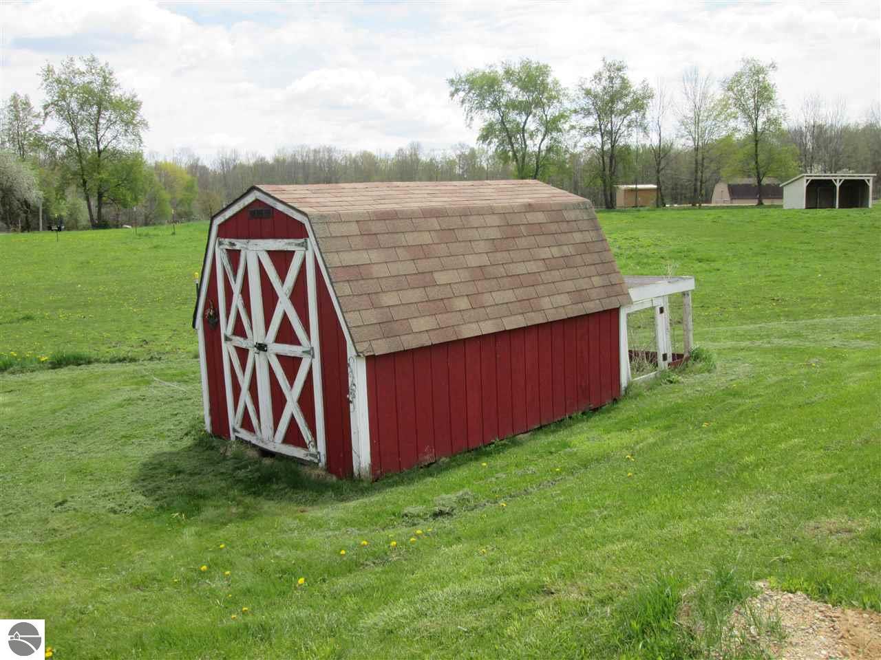 7194 Sponseller Dr, Shepherd, MI 48883 photo 31