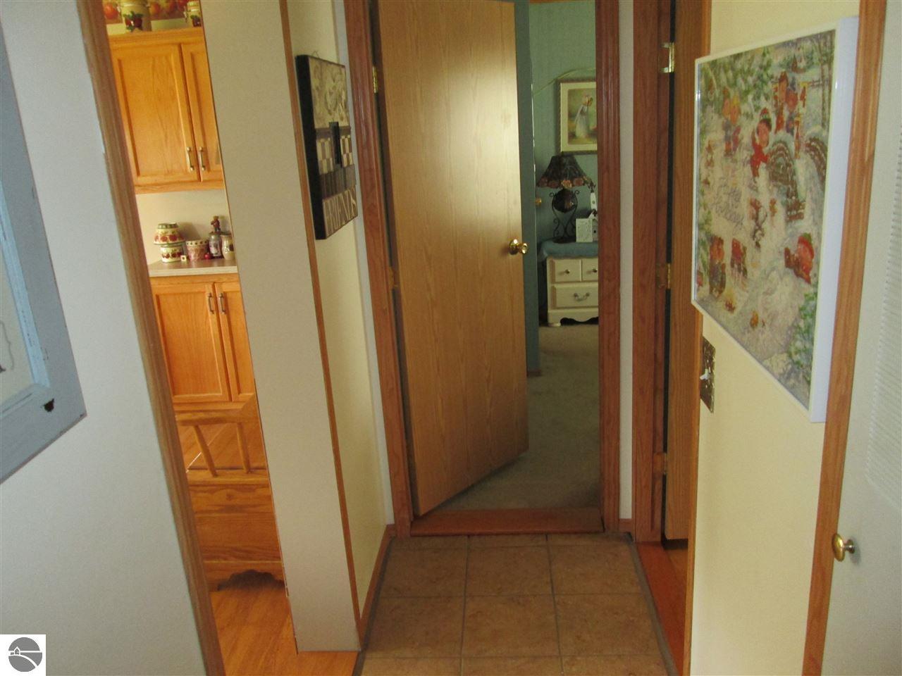 7194 Sponseller Dr, Shepherd, MI 48883 photo 18