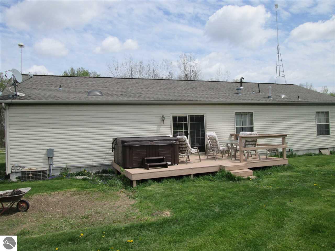 7194 Sponseller Dr, Shepherd, MI 48883 photo 25