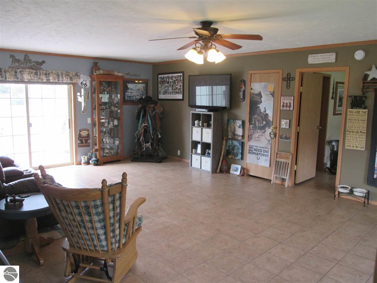 7194 Sponseller Dr, Shepherd, MI 48883 photo 7