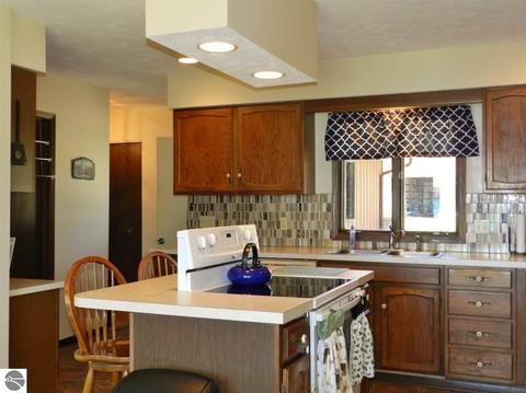 4271 S Laskey Trl, Cedar, MI 49621 photo 29