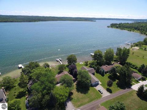 4271 S Laskey Trl, Cedar, MI 49621 photo 67
