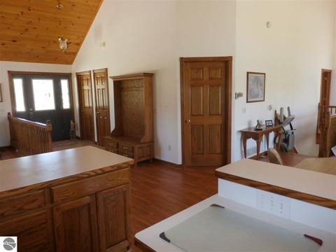 5755 Linksview Way, Gladwin, MI 48624 photo 18