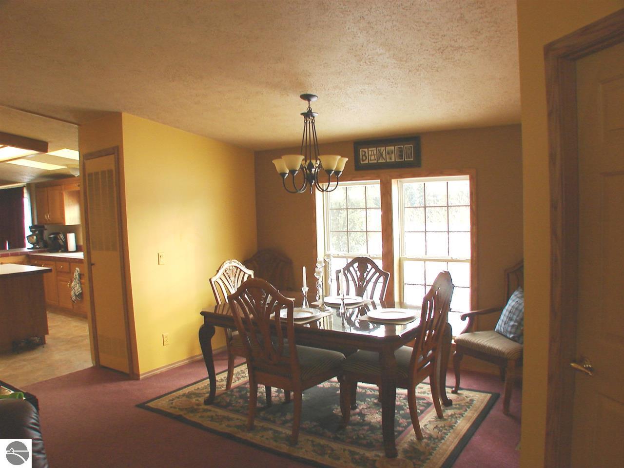 3721 W Washington Rd, Ithaca, MI 48847 photo 5