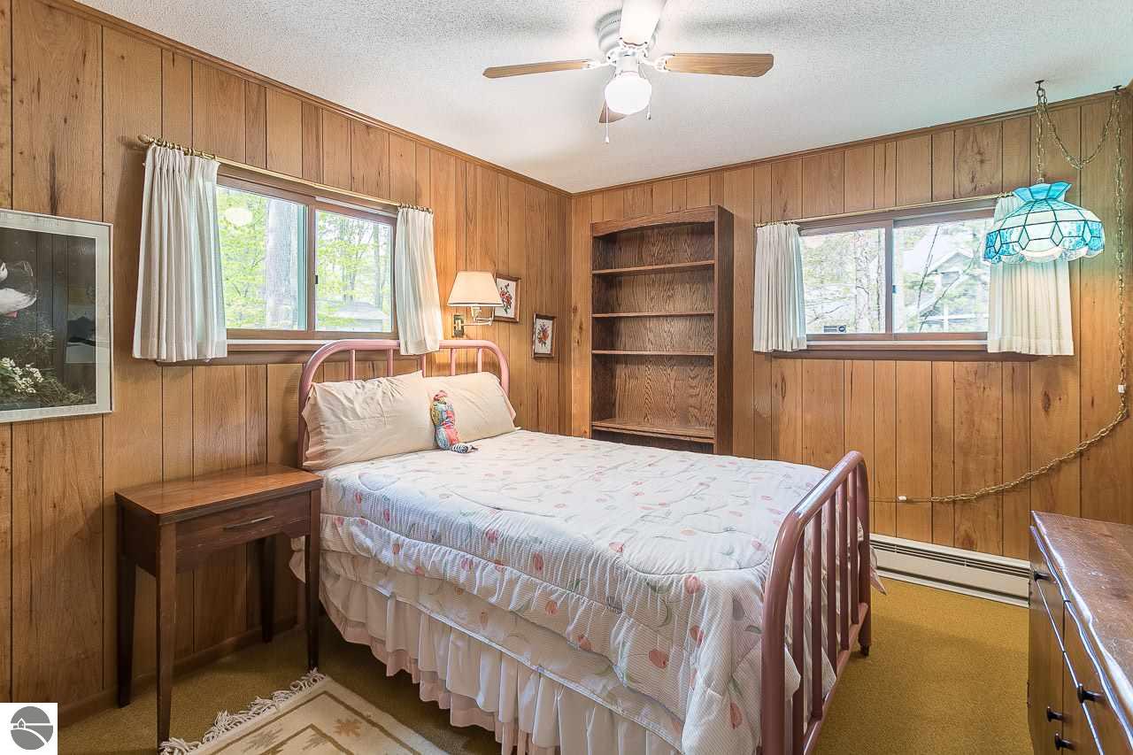 172 E Traverse Lake Rd, Cedar, MI 49621 photo 27