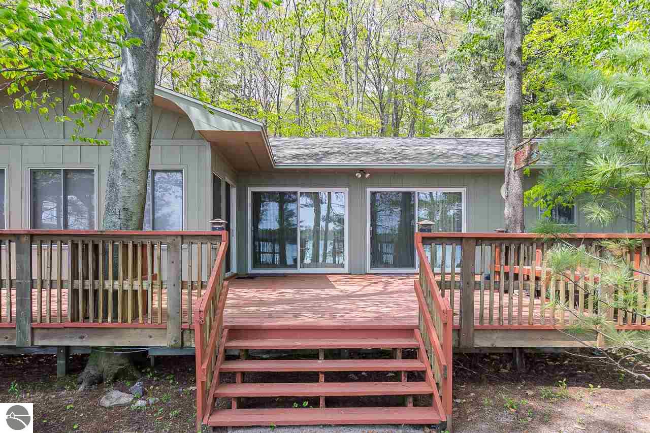 172 E Traverse Lake Rd, Cedar, MI 49621 photo 7