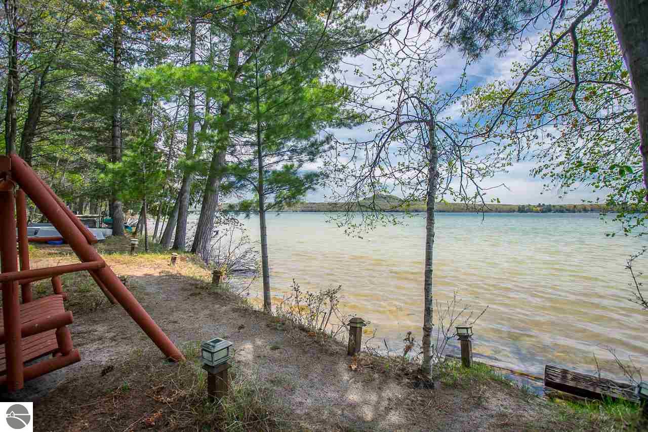 172 E Traverse Lake Rd, Cedar, MI 49621 photo 2