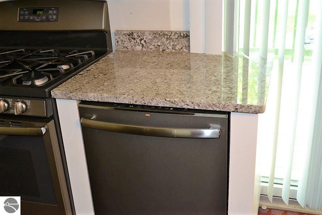 135 E Central Ave, Shepherd, MI 48883 photo 9