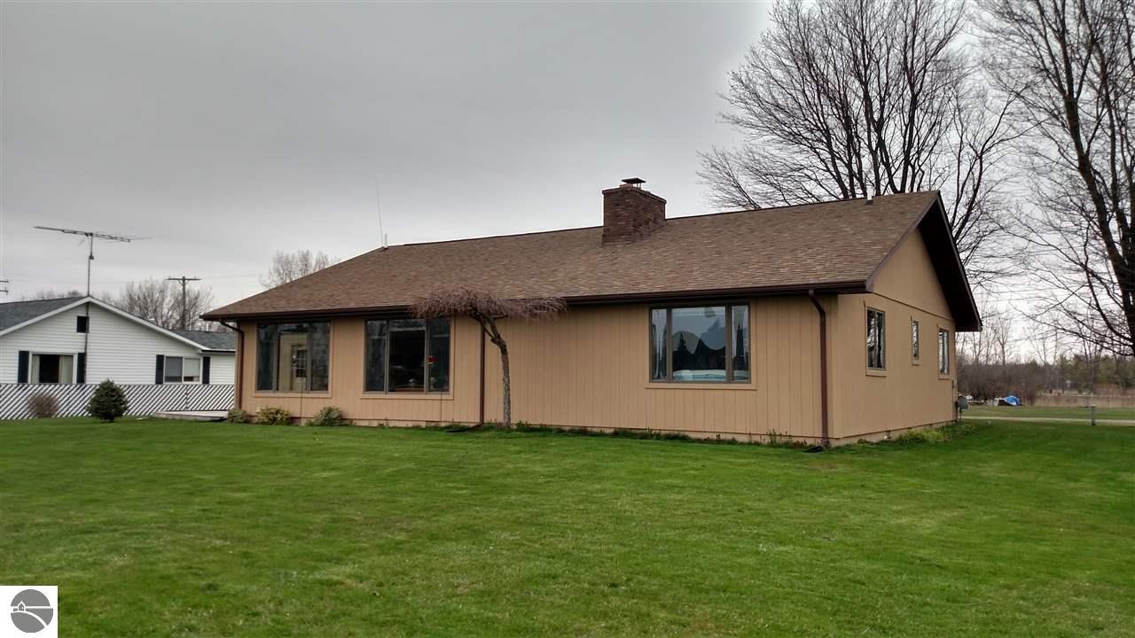 1788 S Riverside Dr, Au Gres, MI 48703 photo 10