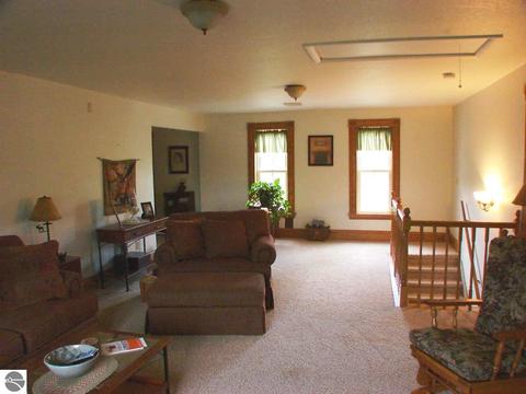 637 N Pine River St, Ithaca, MI 48847 photo 27