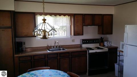 868 Richland Ave, Lupton, MI 48635 photo 10