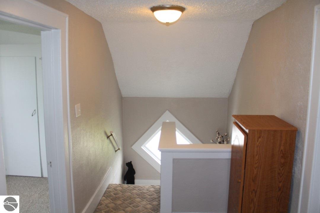 804 Ely St, Alma, MI 48801 photo 23