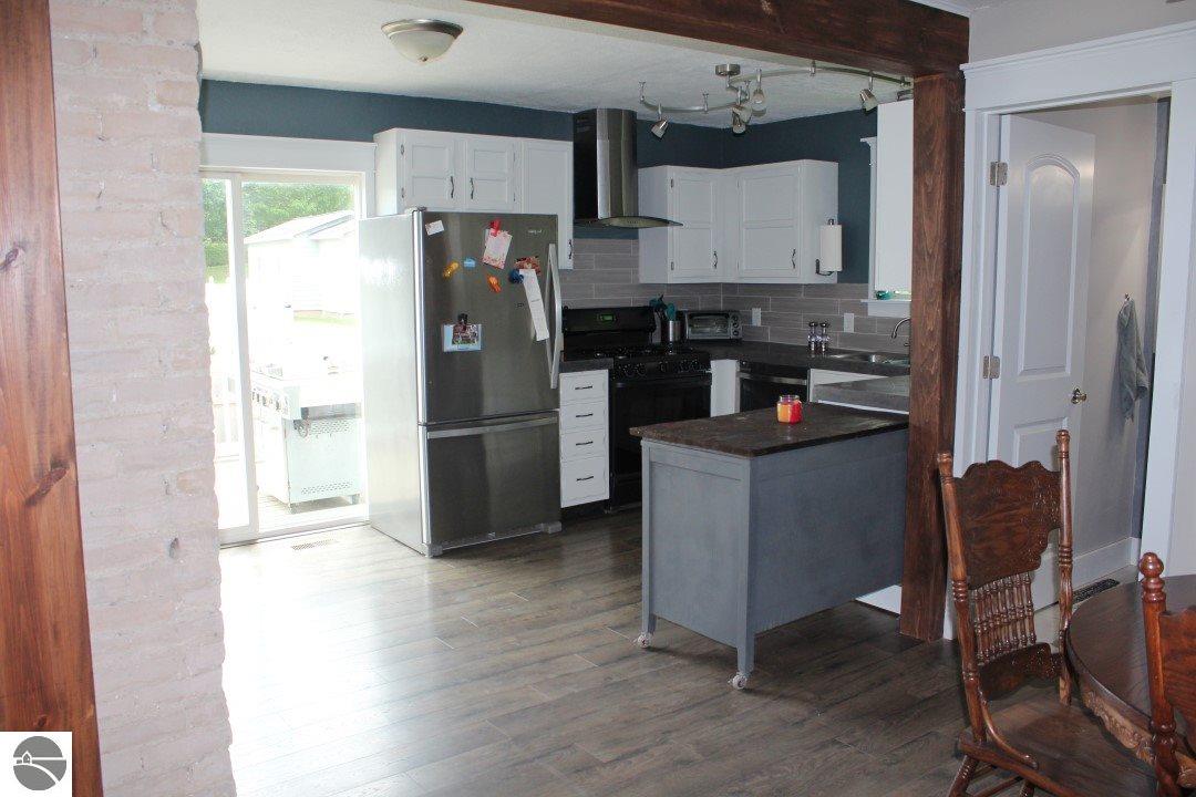 804 Ely St, Alma, MI 48801 photo 13