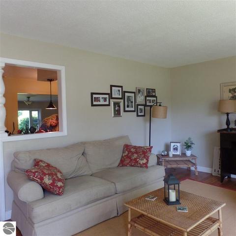 1407 Maple St, Mount Pleasant, MI 48858 photo 8