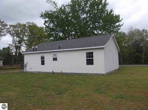 1867 E County Line Rd, Hale, MI 48739 photo 4
