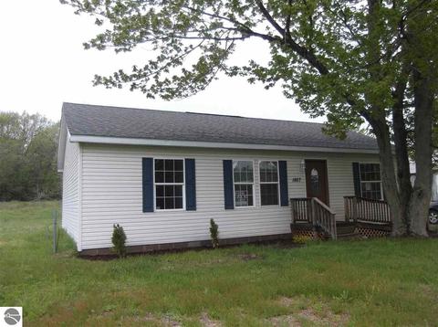 1867 E County Line Rd, Hale, MI 48739 photo 2