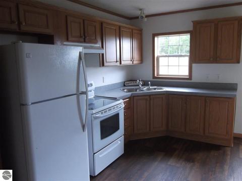 1867 E County Line Rd, Hale, MI 48739 photo 7