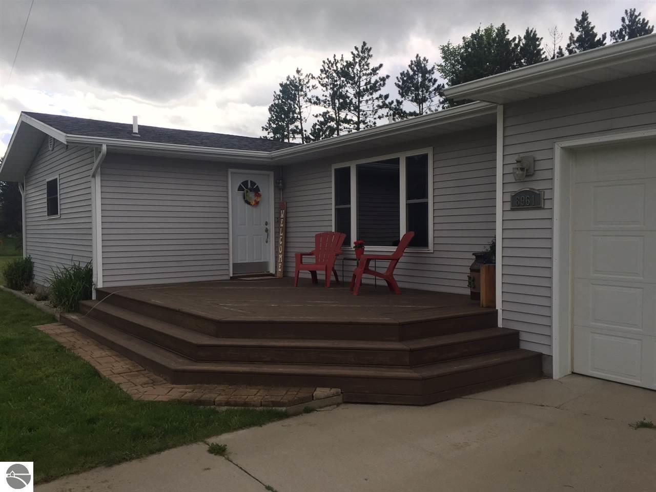 8961 E 10 Rd, Manton, MI 49663 photo 5