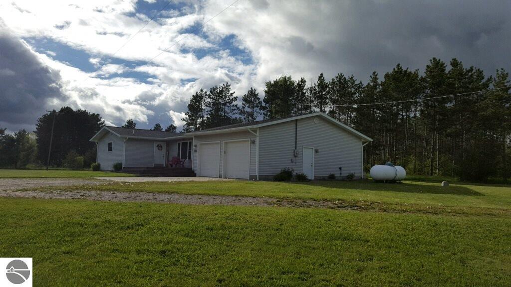 8961 E 10 Rd, Manton, MI 49663 photo 83