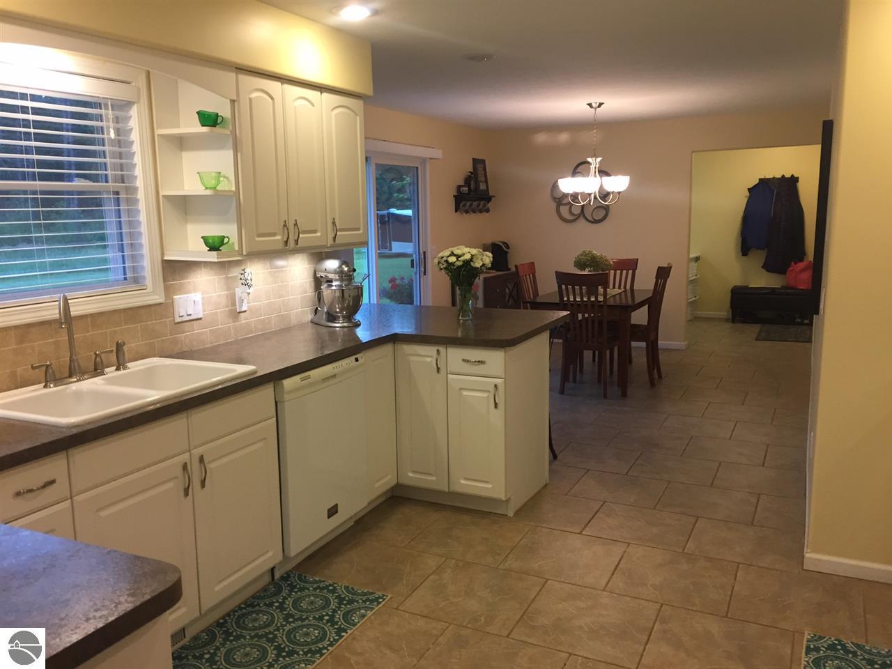8961 E 10 Rd, Manton, MI 49663 photo 33