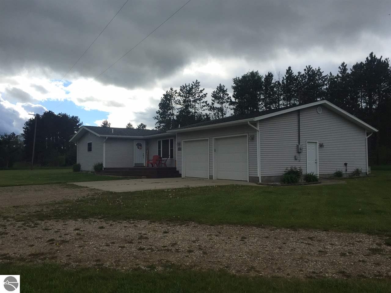 8961 E 10 Rd, Manton, MI 49663 photo 11