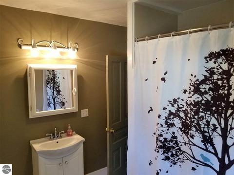 535 E Main, Maple Rapids, MI 48853 photo 22