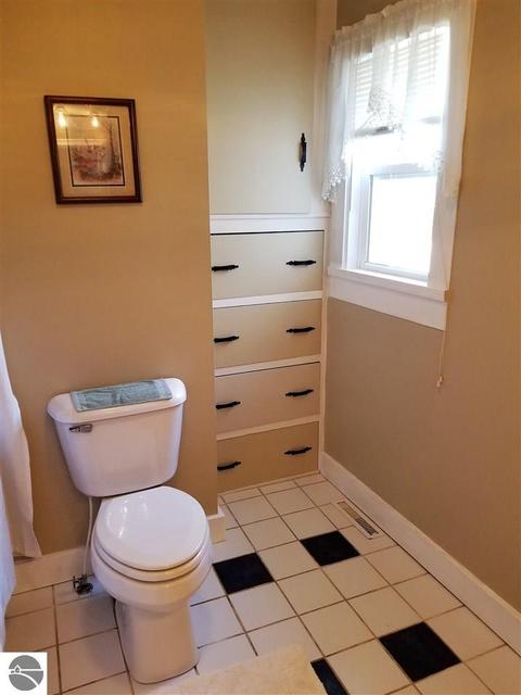 535 E Main, Maple Rapids, MI 48853 photo 21