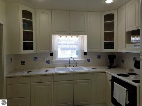 535 E Main, Maple Rapids, MI 48853 photo 10