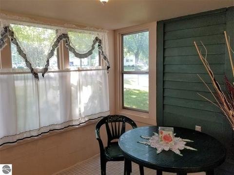 535 E Main, Maple Rapids, MI 48853 photo 13