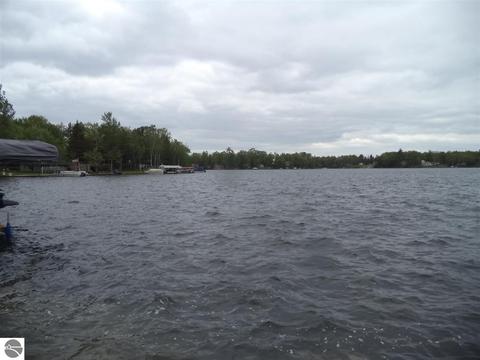 2867 Shoreline Dr, Lupton, MI 48635 photo 31