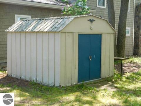 3850 E Michigan Ave, Au Gres, MI 48703 photo 9